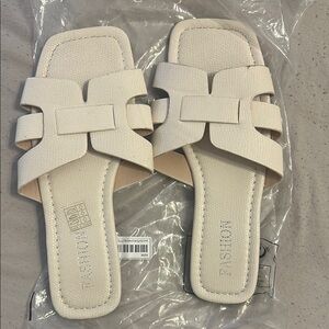 Women's Cream Sandals
